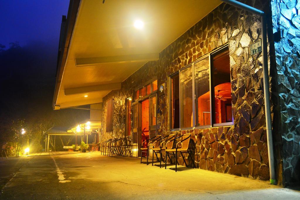 仲明居zhong Ming Ju Taoyi Fang Bed & Breakfast Fanlu Eksteriør bilde